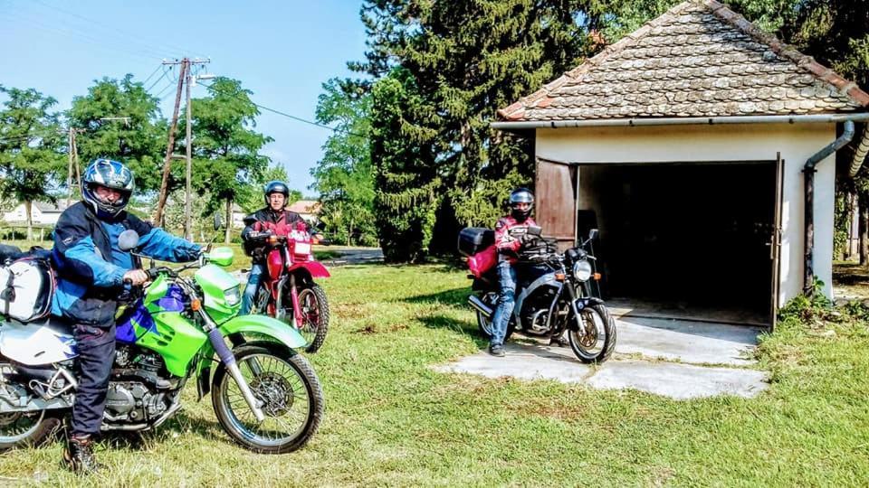 Locomotiv Vendeghaz Hercegszanto Екстериор снимка